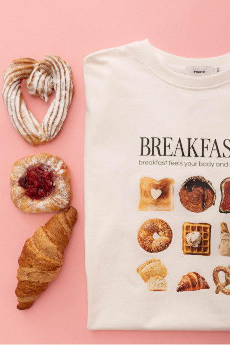 Футболка оверсайз breakfast